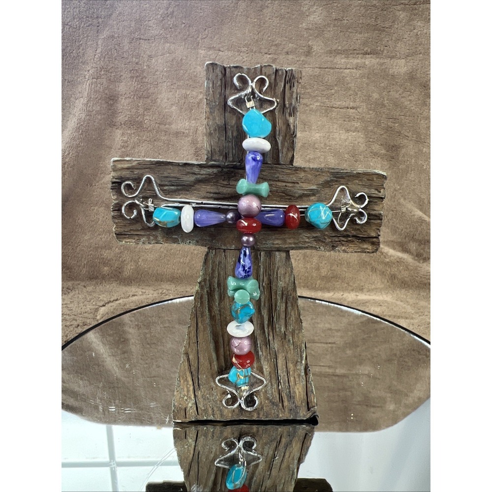 Carson Home Accents Cross 5x3.75 Resin Heavy Wire Beads Shelf Sitter